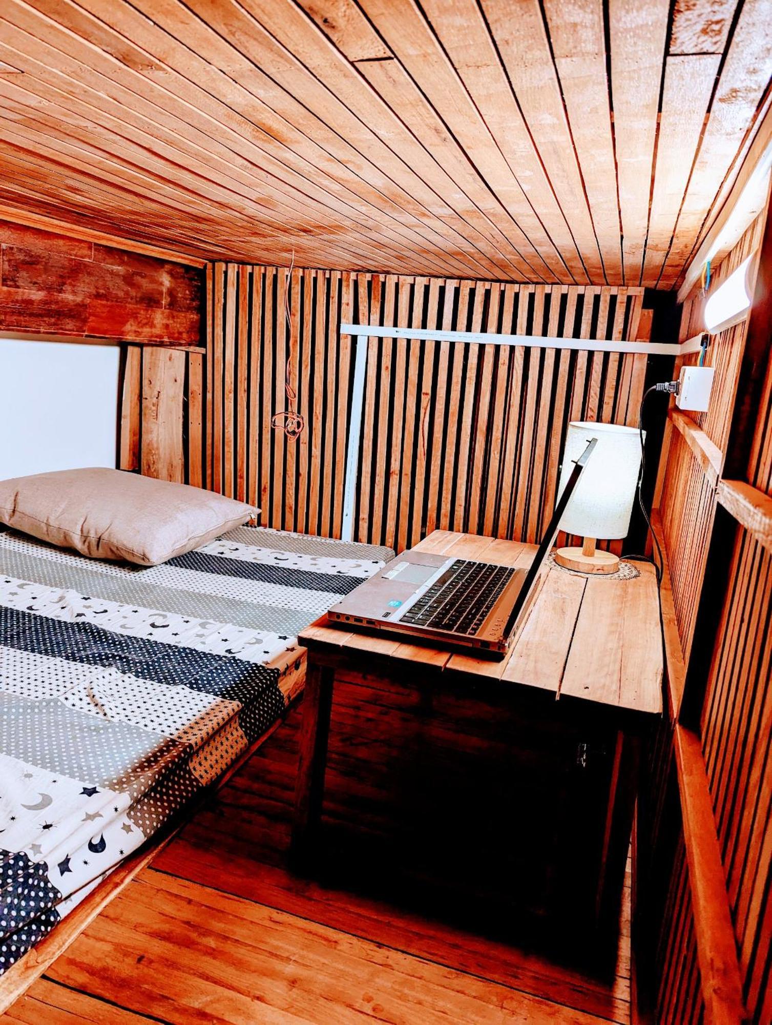 The Gk House Hostel, Ecolliving, Central City, Natural Wooden, Chill View Rooftop, Restaurant And Cocktail Bar Ho Si Minh-város Kültér fotó